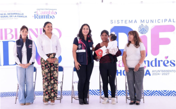 Continúa Lupita Cuautle impulsando el bienestar de familias sanandreseñas con entrega de medicamentos y apoyos funcionales